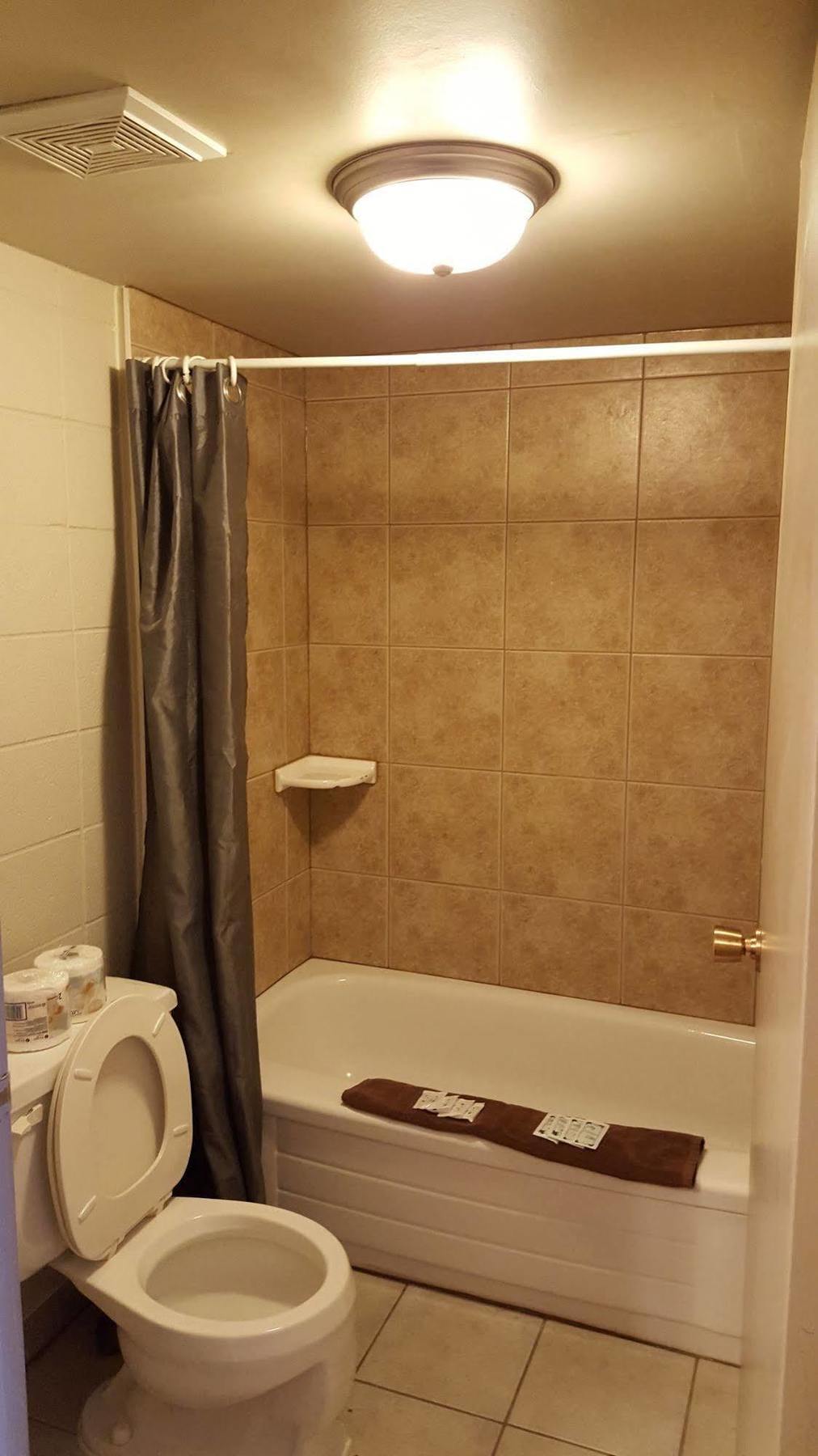 Westport Inn Grande Prairie Buitenkant foto